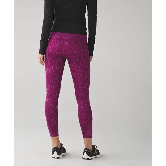 Womens Lululemon Inspire Tight II - Picture 2 of 6